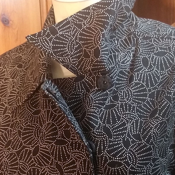 First Issue Coat - Picture 3 of 10